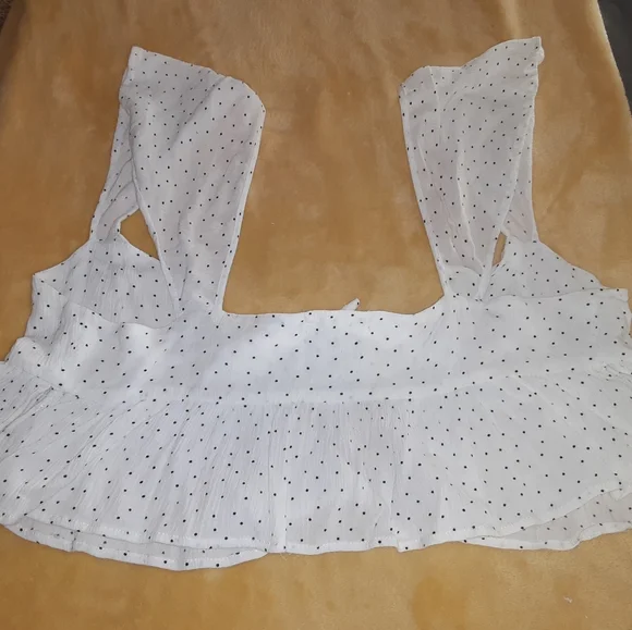 Womens size medium,  Luca+ Grae summer top - Picture 2 of 3